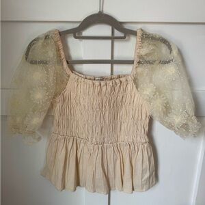 Umgee Cream Puff-Sleeve Smocked Peplum Blouse